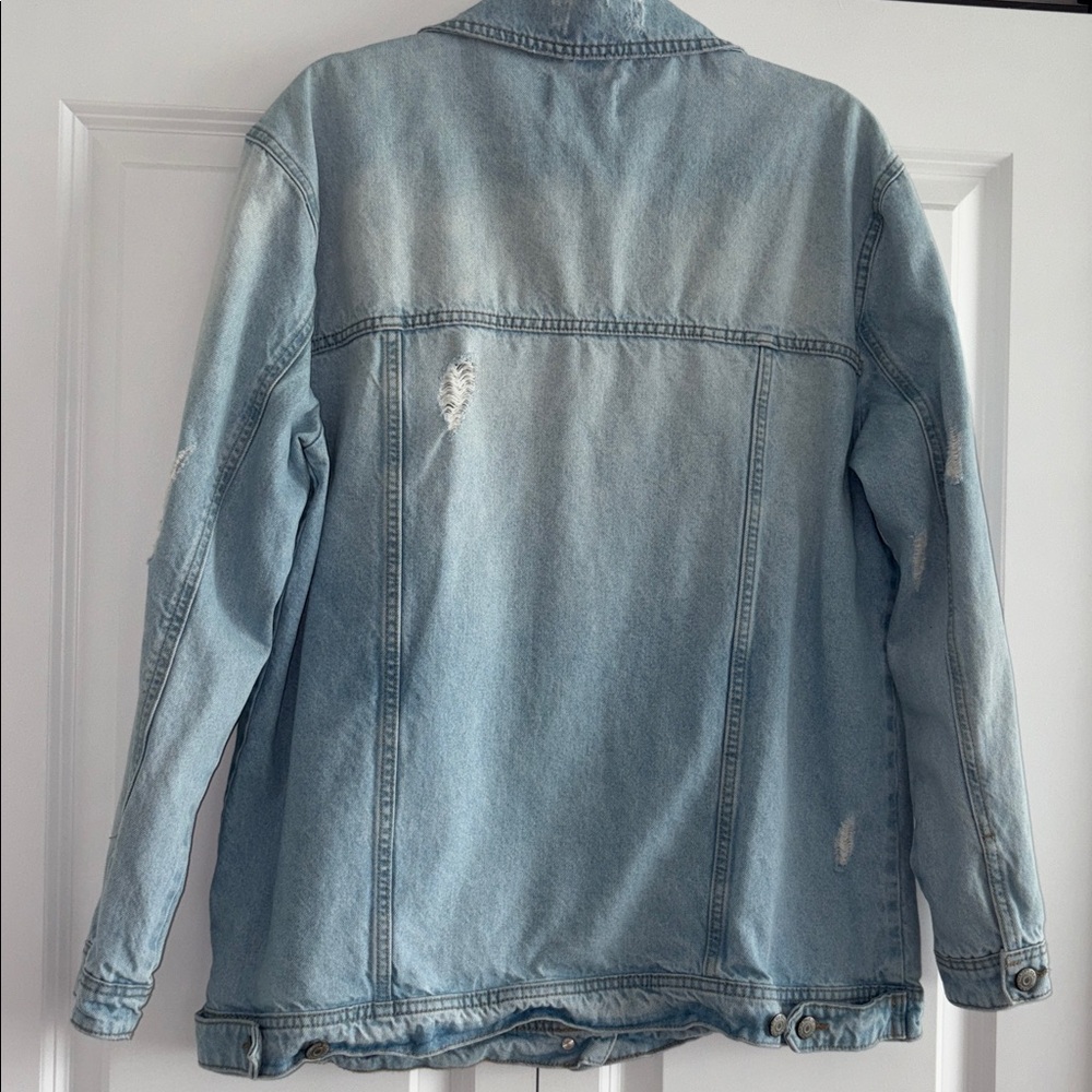 Light Blue Wash Jean Jacket Size XL - Picture 9 of 9